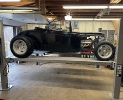 Hire Car Lift Installers for Your Garage: Here's Why