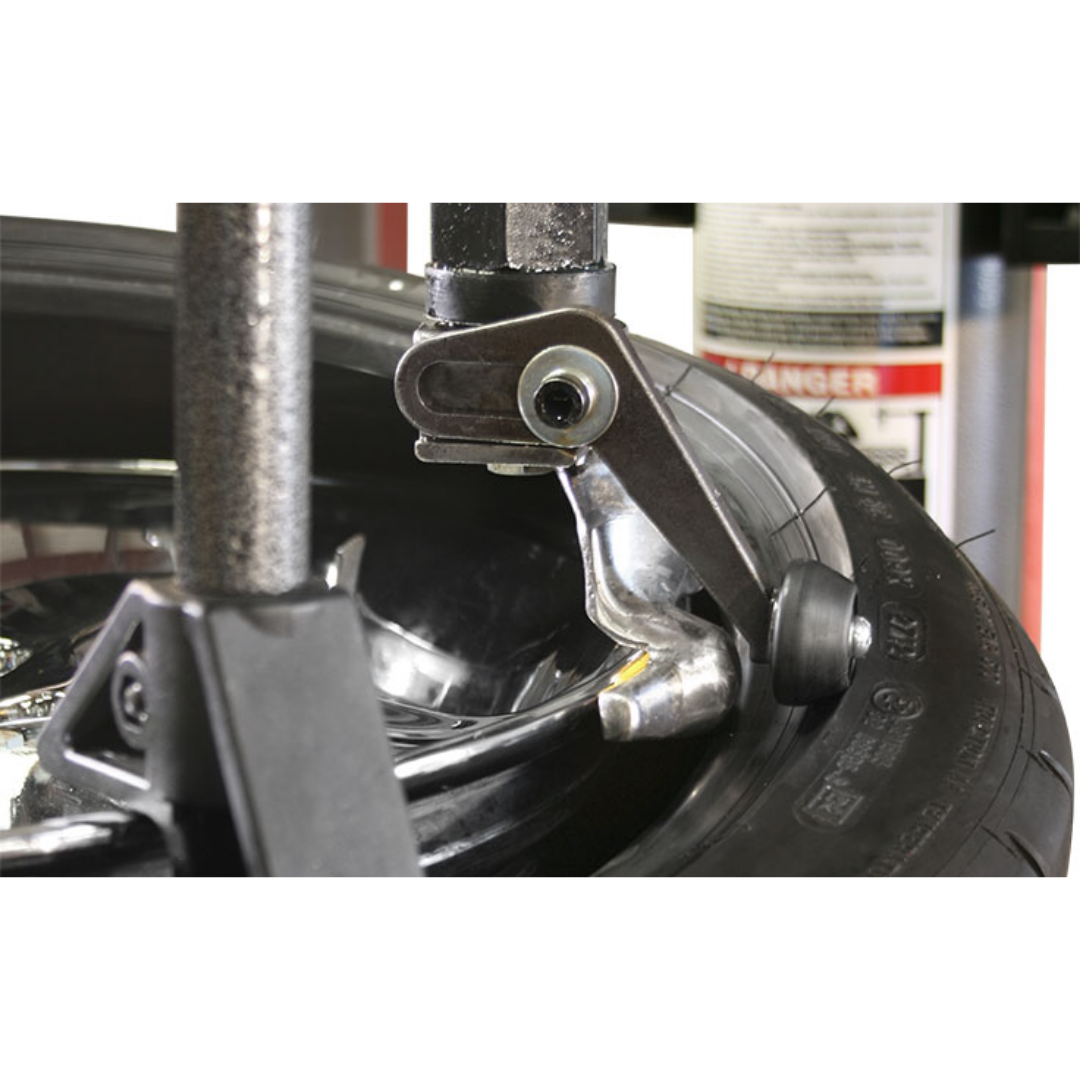 Ranger R980AT-L Tire Changer / Swing Arm / Single-Tower Assist / 30" Capacity